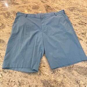 Nike Golf Shorts 42